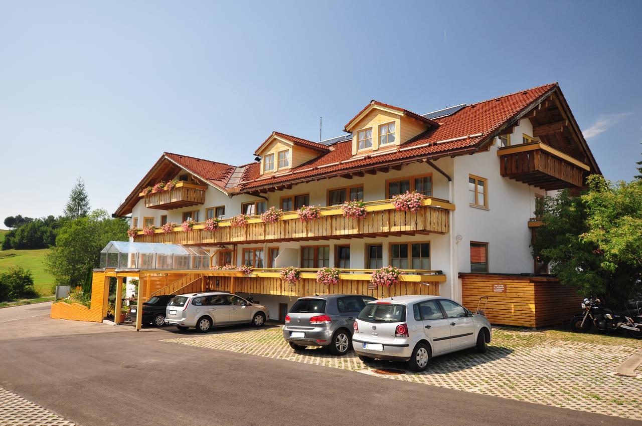 Berghues Schratt - Einfach Anders - Ihr Vegetarisches Und Veganes Biohotel Oberstaufen Extérieur photo